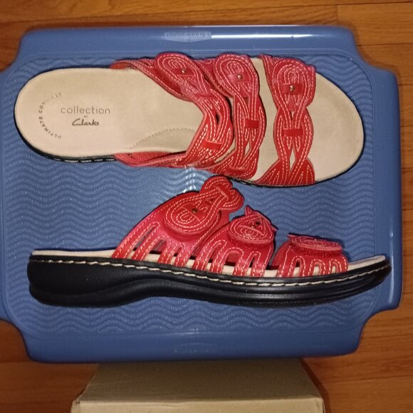 New Clarks Red Leather sandals, size 7 - Picture 4 of 5